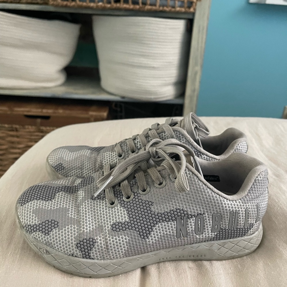 Nobull weightlifting shoes